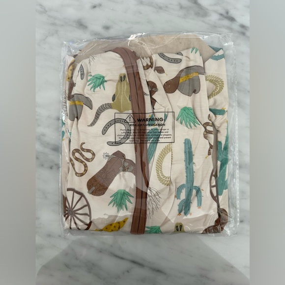 *SOLD* Little Sleepies BNWT NIB Ready to Rodeo Zippy in Caramel - 6-12 Months - Picture 2 of 6